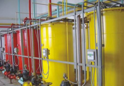 ��AӋ����